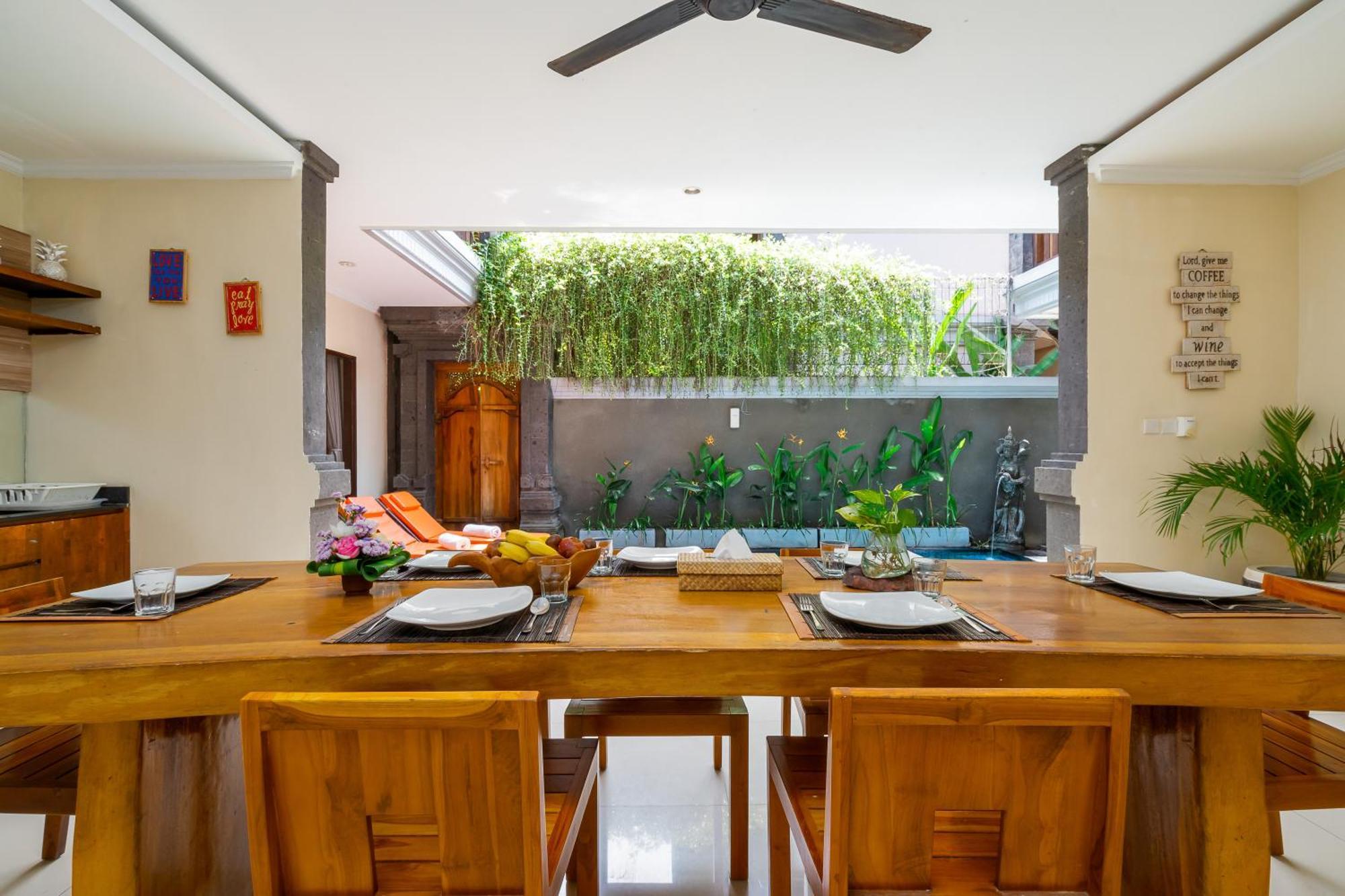De' Bharata Bali Seminyak